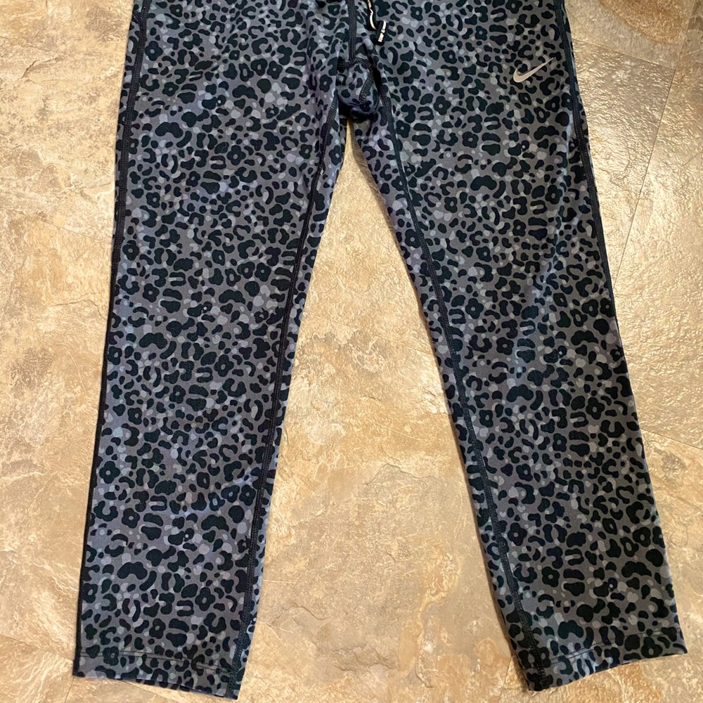 Cropped running leggings